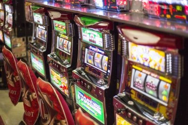 toto777 mobile app interface showing slot games and live-dealer options